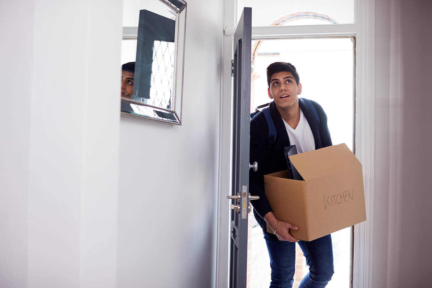 6 Easy Ways to Save Money in Your 20s