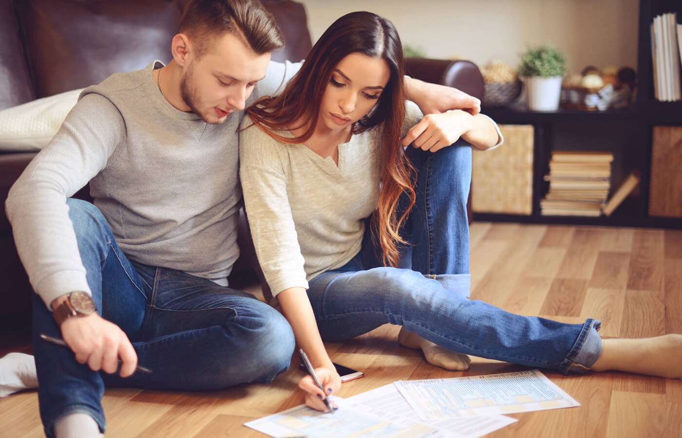 Does a Credit Report Show Income? - Experian