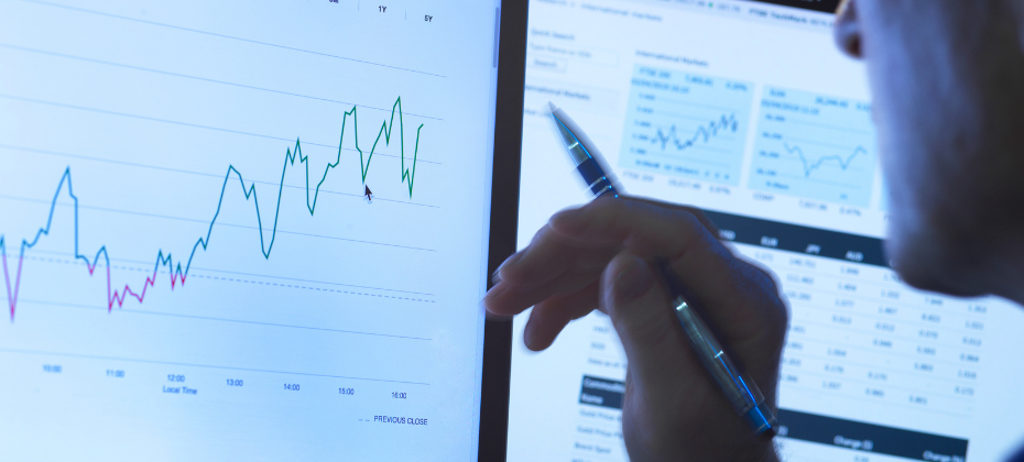 3 Must-have Roles for a High-performing Data Governance Team