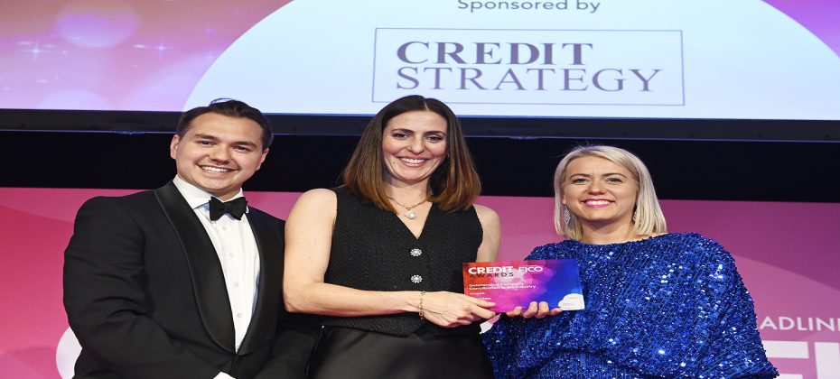 Experian’s work promoting financial inclusion recognised with a ‘Outstanding Company Contribution to the Industry’ award