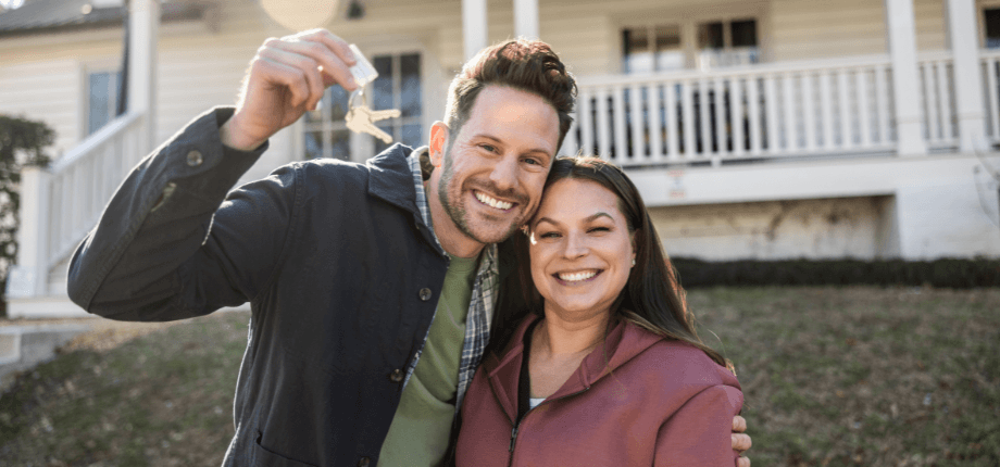 couple with house keys