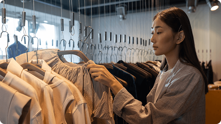 one woman shopping