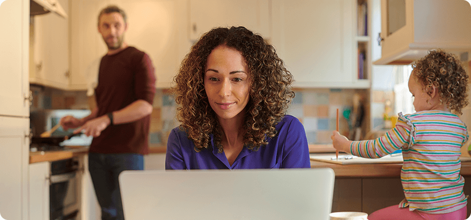 mom on laptop